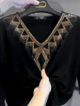 🔥2025 Quality Winter Rhinestone Velvet Long Sleeve T Shirt