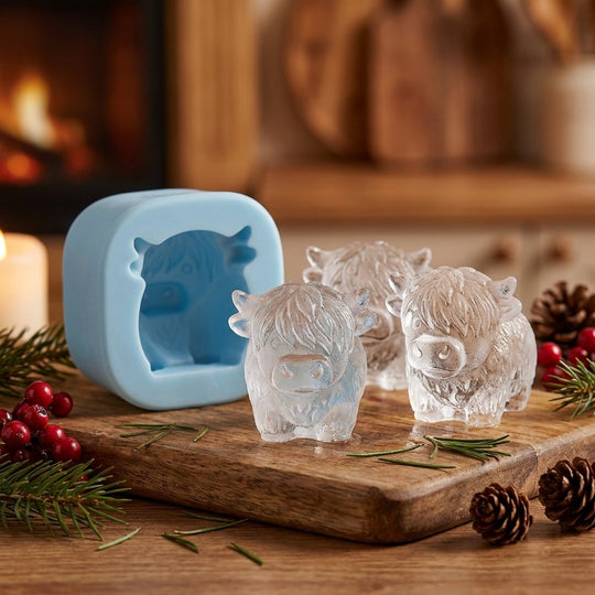 🎁💥PRAGHAS SPEISIALTA AN LÁ DEIREANACH!🐮 Múnla Ciúb Oighir Mini Bó Ghaeltachta – Oighear 3D Gleoite do Dheochanna, Cóisirí &  Bronntanais