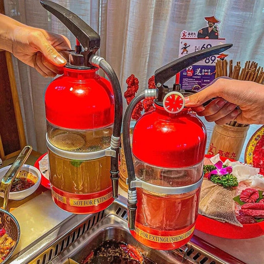 🥳2026 HOT SALE🥳💞50K+ SOLD!🧯🍻 50% OFF! Fire Extinguisher Beer Tub – 2L capacity, hand‑press dispenser. Unique design, keeps drinks fresh. Perfect for football parties & garden gatherings. 🏆⚽