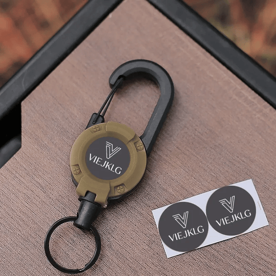 🥳2026 HOT SALE🥳💞50K+ SOLD!🔑🎣 50% OFF! Retractable Carabiner Keychain – 65cm steel lanyard, 100,000 pull cycles. Lightweight & sturdy. No more fumbling for keys! 🧗✨