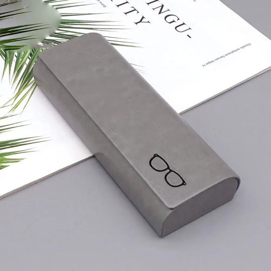 Minimalistisches Hartleder-Brillenetui
