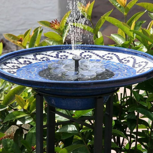 🎁Fontaine solaire, pompe à eau submersible pour bain d'oiseaux avec 4 buses et panneau solaire 1,4 W, idéale pour l'arrosage extérieur de bassins, piscines, jardins et aquariums.