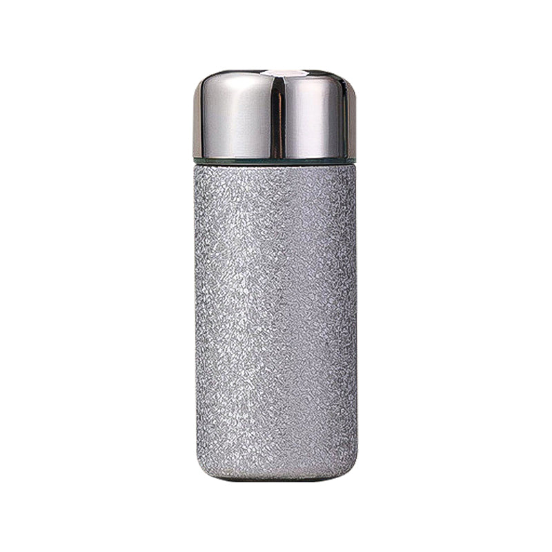 Bouteille d'eau isolée à revêtement titane portable