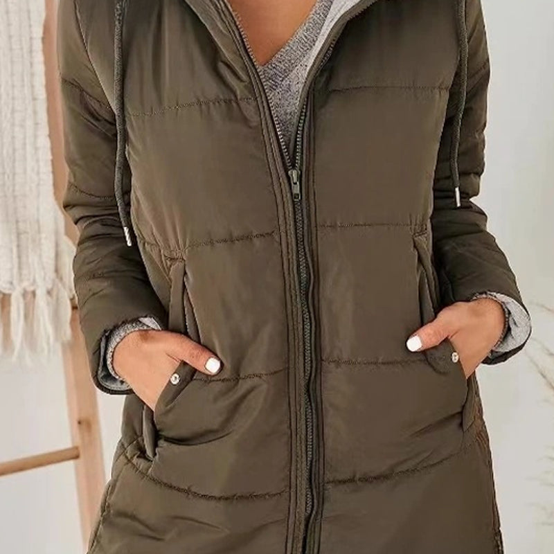 Chaqueta ajustada con capucha de color liso