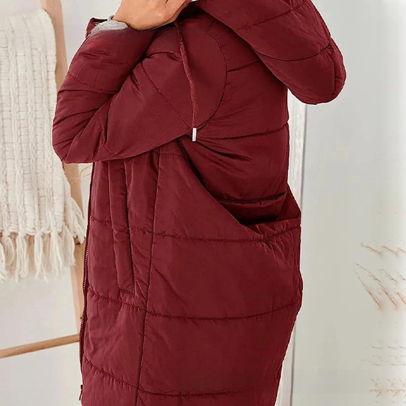Chaqueta ajustada con capucha de color liso