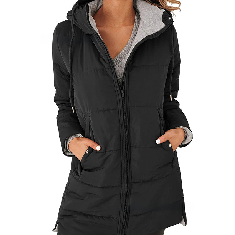Chaqueta ajustada con capucha de color liso