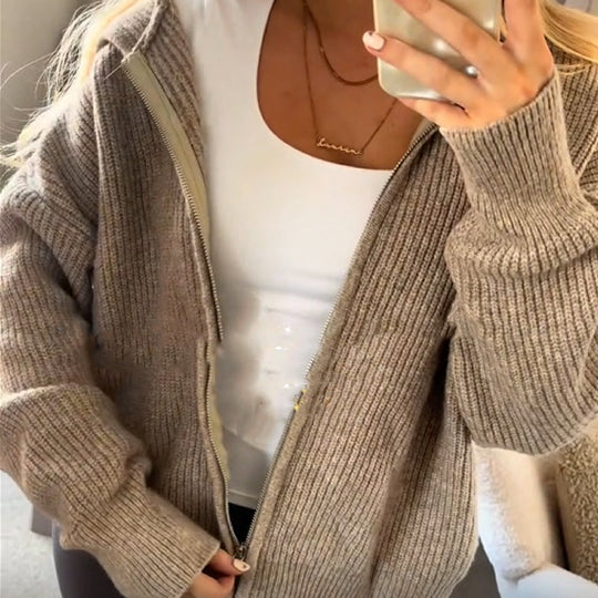 Damen-Strickjacke mit Kapuze und Reißverschluss