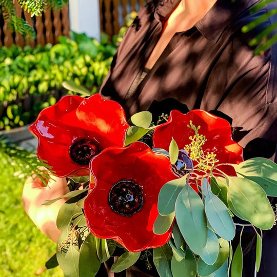 🔥Hot Sale-50% Off🌺Handmade Metal Flower Garden Stake🐦