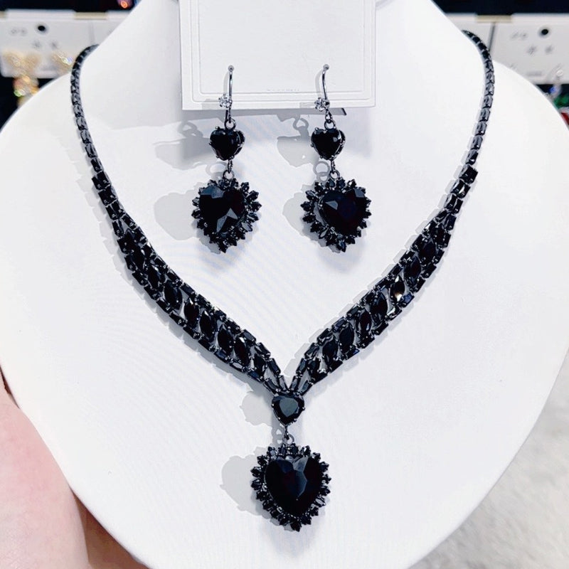 🥳2026 HOT SALE🥳💞50K+ SOLD!💎👑 50% OFF! Sparkling Heart Jewelry Set – Necklace & earrings, lightweight & elegant. A timeless gift for her. 💖🎁