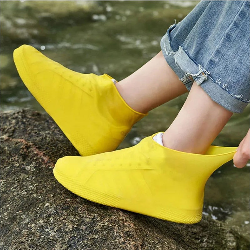 📢📢30 OFF%⏰ Waterproof Rain Shoe Cover – Non-slip sole & easy on/off – Reusable, perfect for wet weather or muddy walks – fits most shoes, keeps feet dry 🌧️
