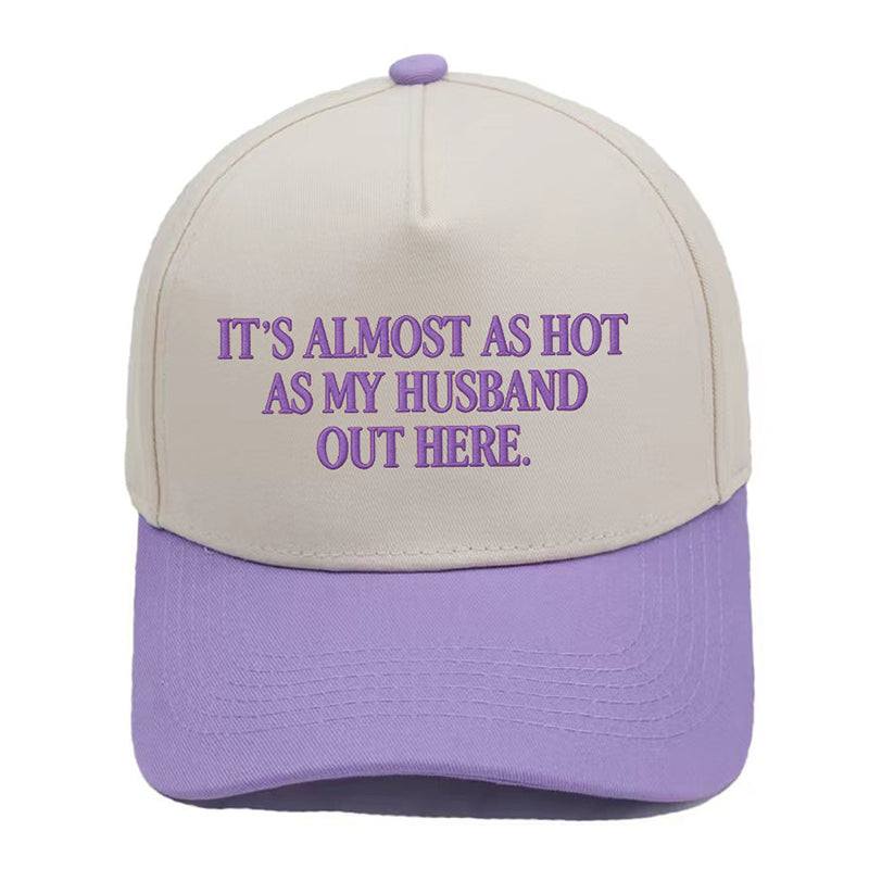 🧢 Color-block embroidered baseball cap—offers sun protection while making a bold style statement ☀️